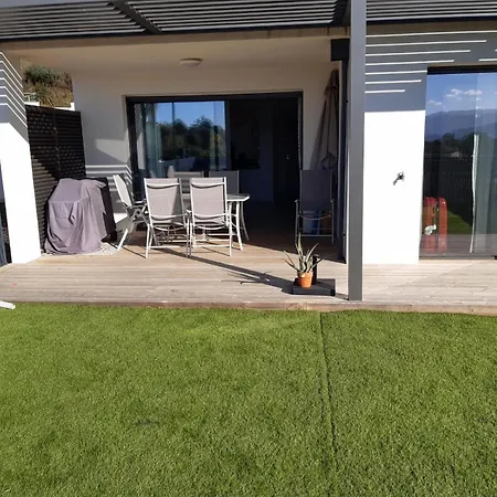 Grand 3 Pieces, 5 Minutes De La アパート *